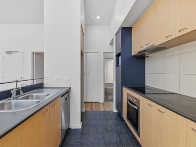 14/11 Tanunda Drive, Rivervale WA 6103