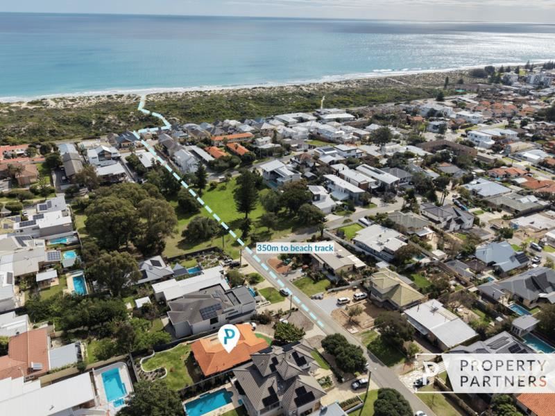 15 Lewin Way, Scarborough WA 6019