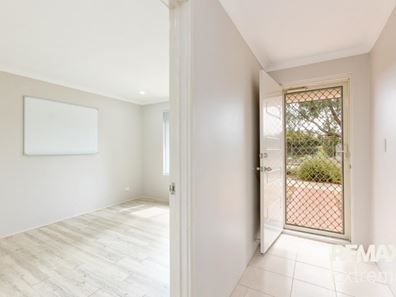 24 Beauchamp Loop, Wellard WA 6170