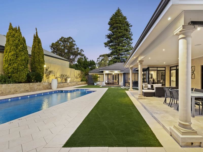 32 Norbury Crescent, City Beach