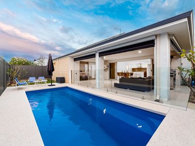 8 Foxglove Street, Piara Waters WA 6112