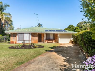 4 Yamba Court, Halls Head WA 6210