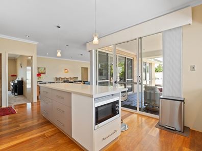 22 Vernon Gough Drive, Baldivis WA 6171