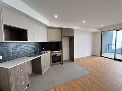 417/14 Leila Street, Cannington WA 6107