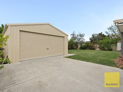 15 Tillia Court, Forrestfield WA 6058