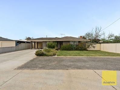 15 Tillia Court, Forrestfield WA 6058