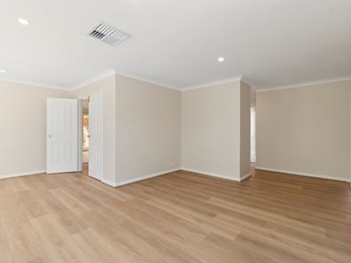2 Hope Avenue, Salter Point WA 6152