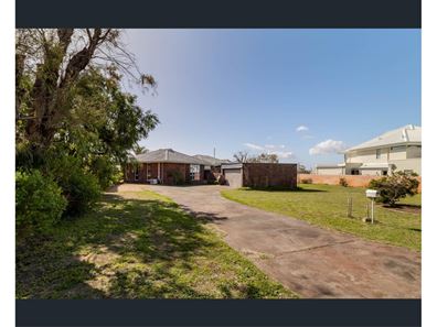 12 Elizabeth Crescent, South Bunbury WA 6230