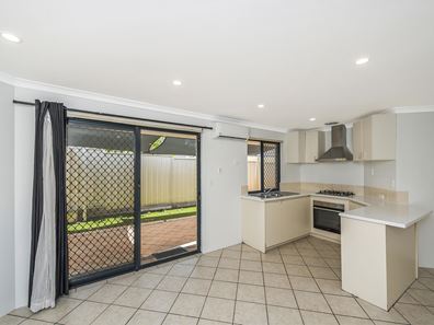 19D Fletching Street, Balga WA 6061