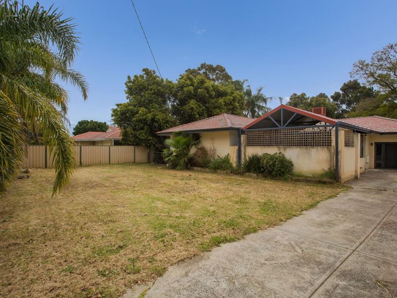63 Girraween Street, Armadale WA 6112