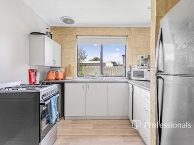 7B Oliver Street, East Bunbury WA 6230