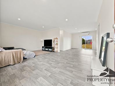 18 Donegal Street, Utakarra WA 6530