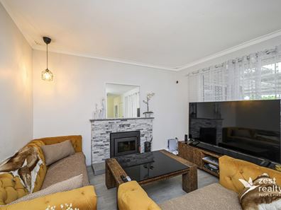 27 Centaurus Street, Rockingham WA 6168