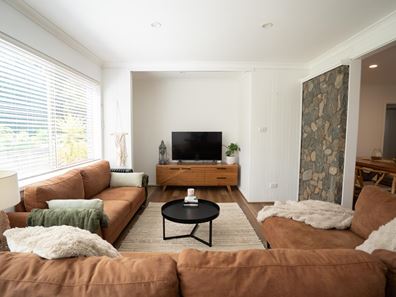 89 Burgoyne Road, Port Albany WA 6330