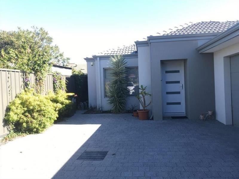 91C Walderton Avenue, Balga WA 6061