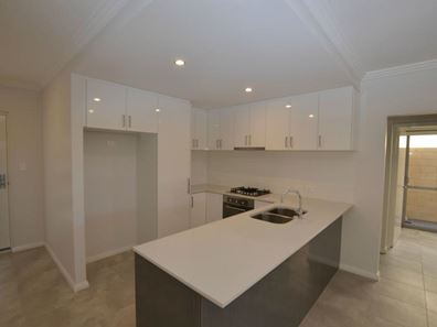 91C Walderton Avenue, Balga WA 6061