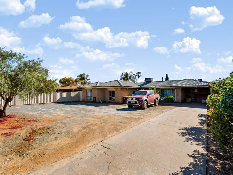 12 Edgar Street, South Kalgoorlie WA 6430