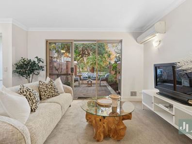 2/153 Derby, Shenton Park WA 6008
