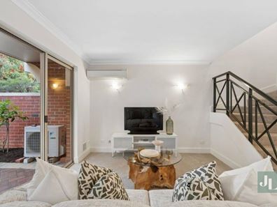 2/153 Derby, Shenton Park WA 6008