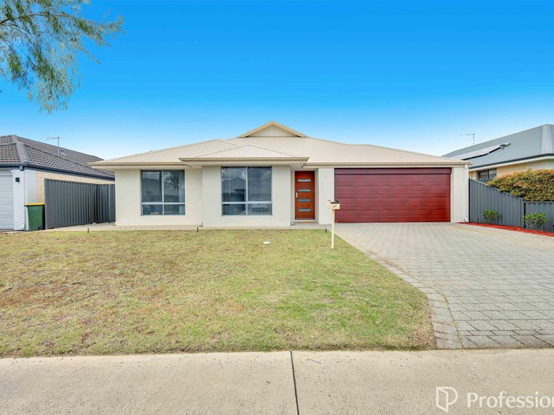 47 Zircon Drive, Byford WA 6122
