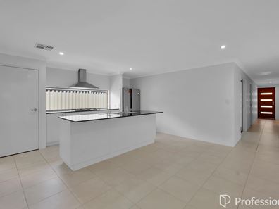 47 Zircon Drive, Byford WA 6122