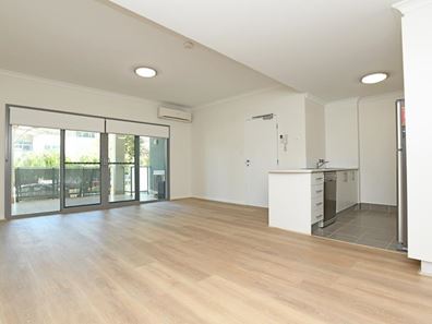 31/34 Malata Crescent, Success WA 6164
