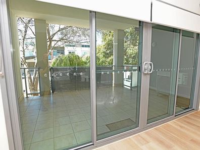 31/34 Malata Crescent, Success WA 6164