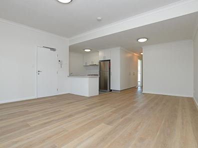 31/34 Malata Crescent, Success WA 6164