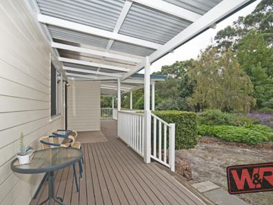 16 Patricia Close, Mckail WA 6330