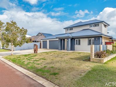 30 Erins Isle, Dudley Park WA 6210