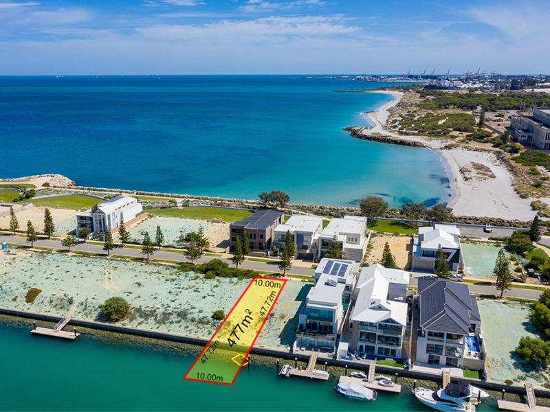 9A Chelydra Point, North Coogee WA 6163