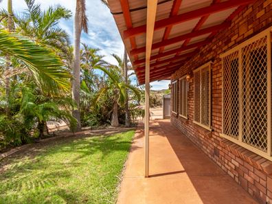 6 Wedge Place, Millars Well WA 6714