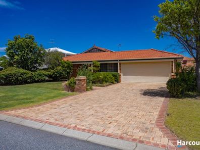 24 Leveque Loop, San Remo WA 6210