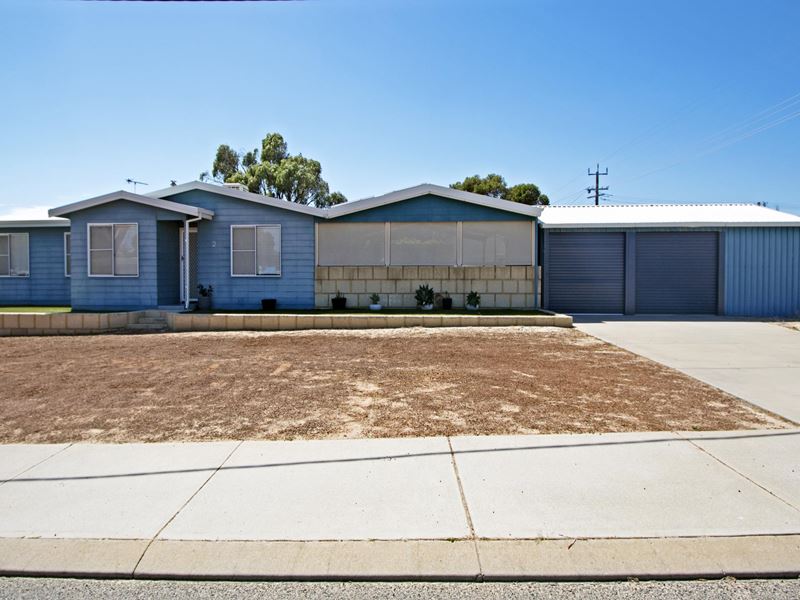 2 Bluewater Drive, Jurien Bay