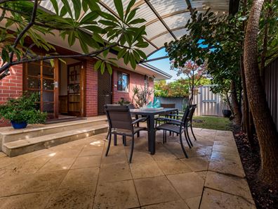 91 Morley Drive East, Morley WA 6062
