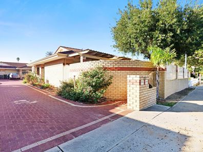 4/170 Grand Promenade, Doubleview WA 6018