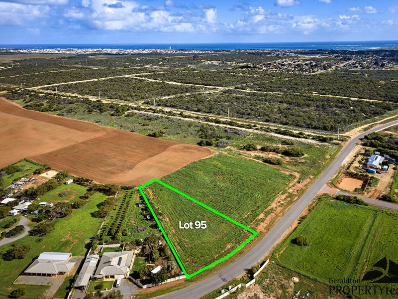 11 Moloney Street, Utakarra