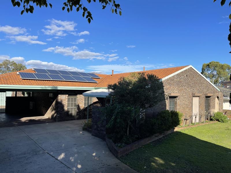 12 Engler Street, Booragoon