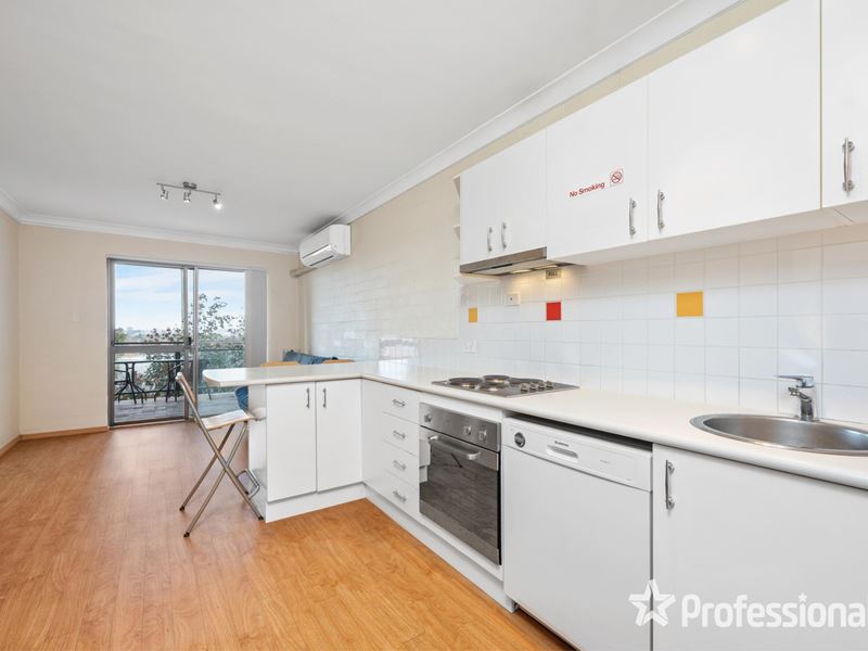 28/22 King George Street, Victoria Park