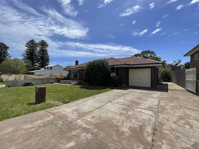 114 Forrest Road, Hamilton Hill WA 6163