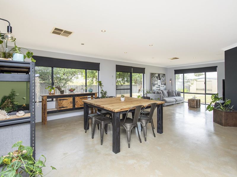 46 Dampier Drive, Golden Bay