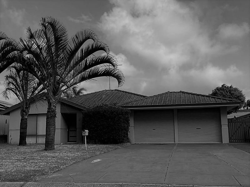 29 Templetonia Promenade, Halls Head