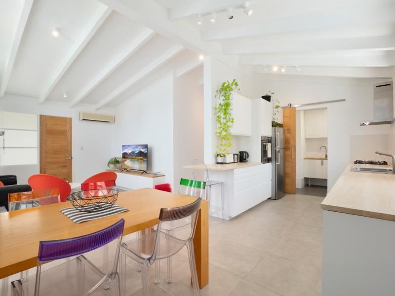 13 Montfort Place, Morley