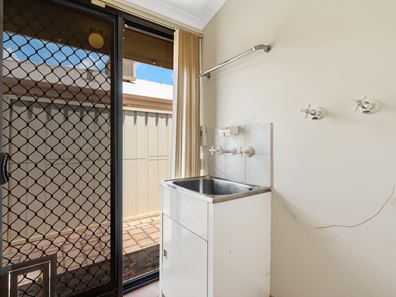19 Draycott Loop, Canning Vale WA 6155