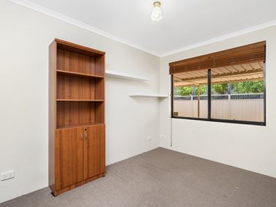 19 Draycott Loop, Canning Vale WA 6155