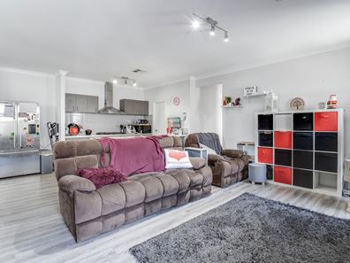 51 Teasel Way, Banksia Grove WA 6031