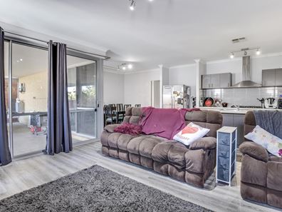 51 Teasel Way, Banksia Grove WA 6031