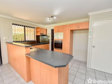 21 La Estrada Way, Port Kennedy WA 6172