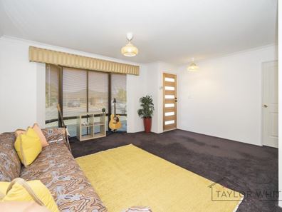 48 Burnett Drive, Clarkson WA 6030