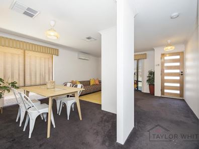 48 Burnett Drive, Clarkson WA 6030